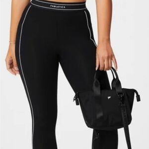 Fabletics Black PureLux Ultra High Waist Women’s 10/12 Leggins